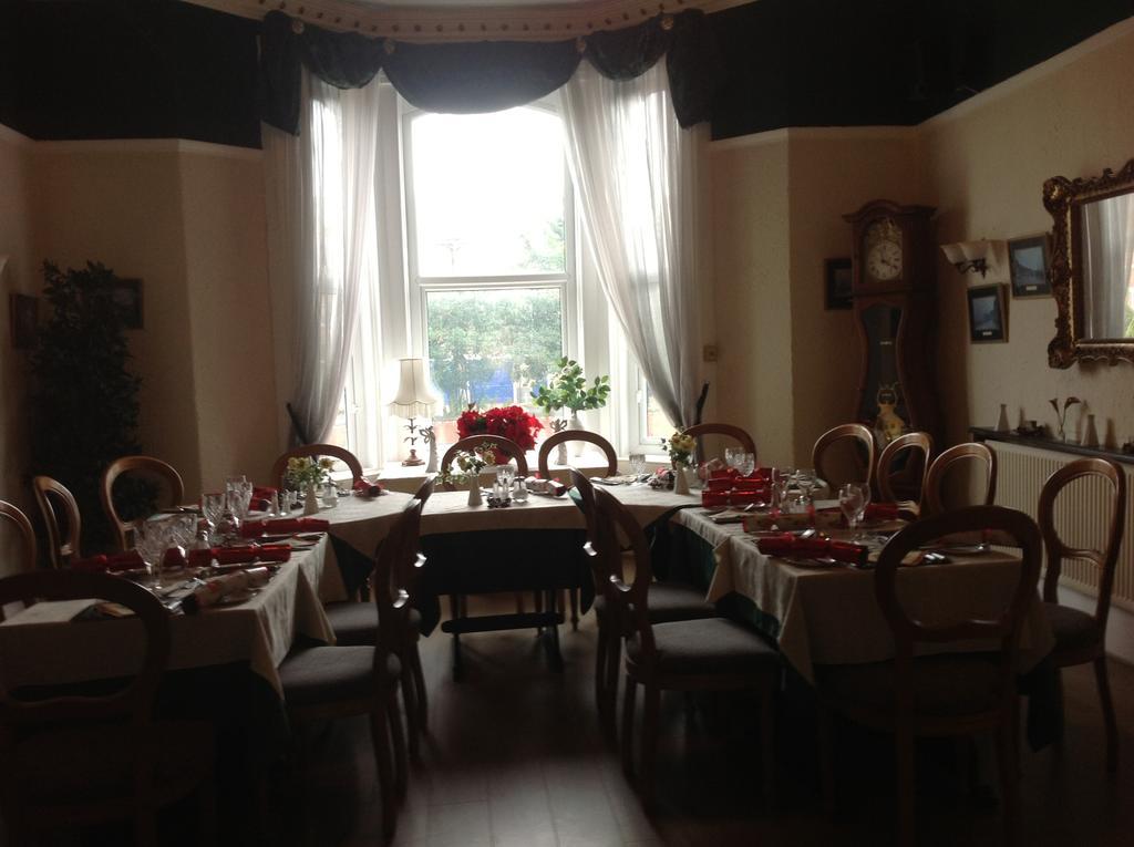 Balmoral Lodge Hotel Southport Esterno foto